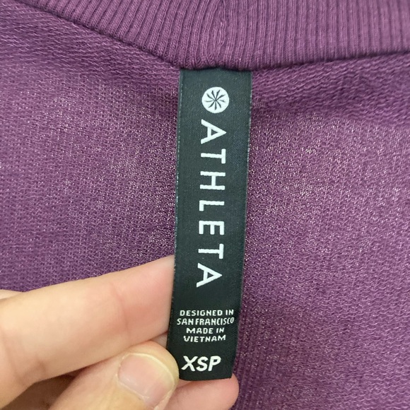 Athleta wrap in maroon size XSP - like new - worn minimally - Picture 10 of 15